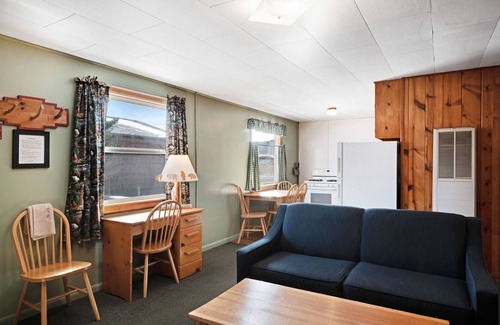 South Fork Cabin | "B" Bear Cabin - South Fork