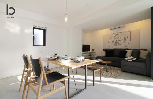 Hiroshima City Centre Apartment | b hotel Heiwaodori 501 - Huge Apt Famous Hiroshima Dori For 6ppl