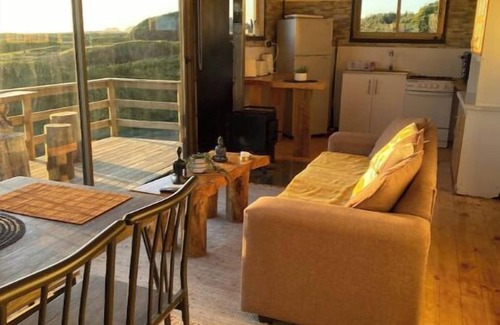 Curanipe Cabin | B - Tregualemu, comfortable cabins surfing