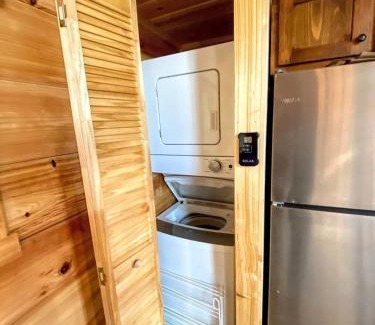 Twin Mountain House | B10 NEW Awesome Tiny Home with AC Mountain Views Minutes to Skiing Hiking Attractions