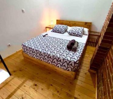 Sants-Badal Apartment | B6 Apartamento duplex con terraza y balcon a 2 calles del metro