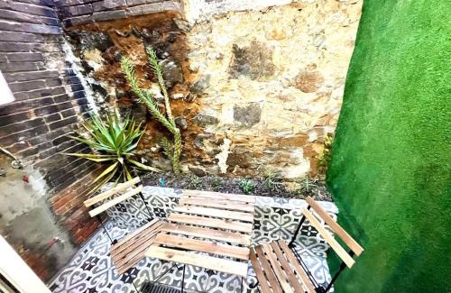 Sants-Badal Apartment | B6 Apartamento duplex con terraza y balcon a 2 calles del metro