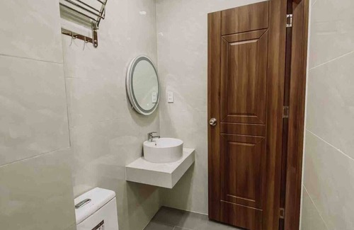 Tan Binh Apartment | B786/Studio 25m2/Big Window + Kitchen + Netflix