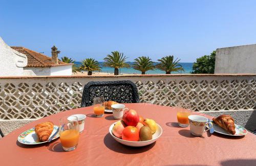 Praia da Luz Apartment | B86 - Beachline Apartment in Praia da Luz