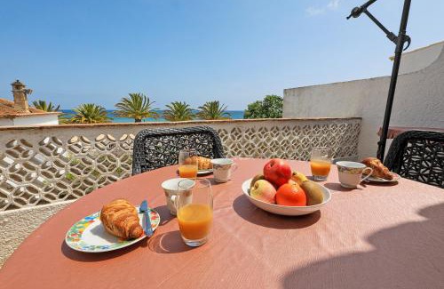 Praia da Luz Apartment | B86 - Beachline Apartment in Praia da Luz