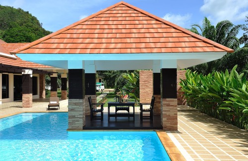 Krabi Villa | Baan Santi Pool Villa in Krabi