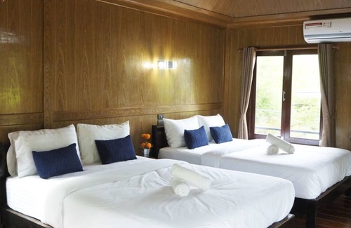 Ban Ta Khun Hotel | Baan Suan Hill Resort