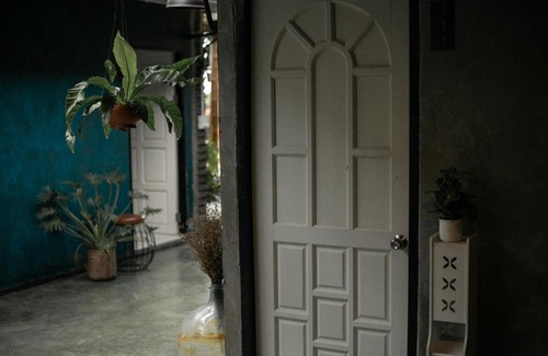 Talat Hotel | Baannokhook Home&Cafe