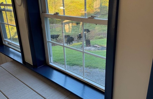 Granville Summit House | "Back Pasture Escape" NEW! Large Home farm views 7.5 miles to Worlds End, YMH.