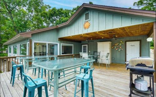 Osage Beach House | Backwater Cove 4 Bed25 Bathdockdeck-sleeps 12