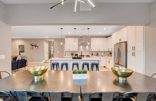 Las Vegas House | Backyard Paradise resort home minutes to the strip!