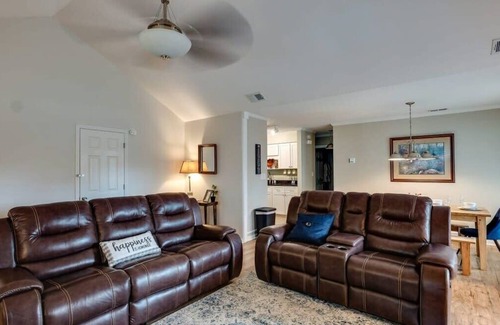 Savannah House | Backyard Pool! Refresh at Rivermist!