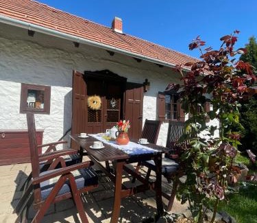 Badacsonytomaj House | Badacsonyi Présház