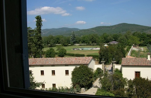 Cincelli Apartment | Badia Di Campoleone - Campoleone 15 *533
