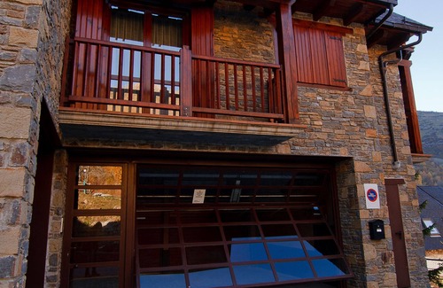 Bagergue Apartment | Bagergue design duplex with ski storage at the foot of the slopes n Baqueira (Val de Ruda)