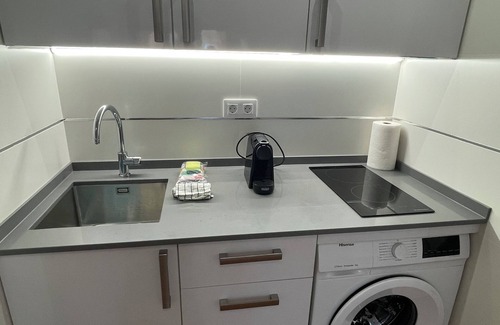 Centro Comercial Bahia Sur Apartment | Bahía Sur Deluxe. Moderno Apartamento en Complejo de Ocio Bahía Sur