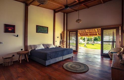 Katiet Villa | Baha Baha Villa Sailo Hts Mentawai Hollow Trees