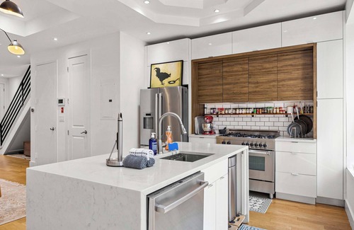 Bedford-Stuyvesant House | Bainbridge by Rove Duplex with Deck & Backyard