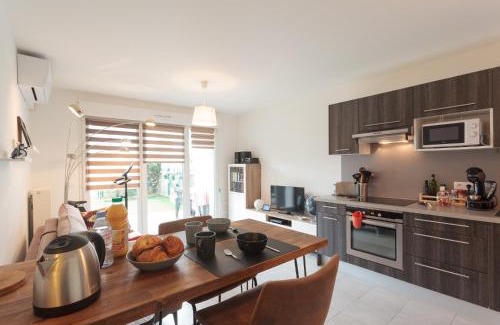 Ustaritz Apartment | Bakea