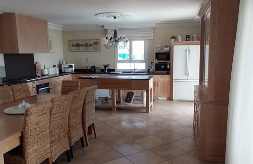Balaruc-les-Bains House | BALARUC LES BAINS (34) . BEAUTIFUL, LARGE VILLA, PANORAMIC VIEW, GARDEN, POOL.