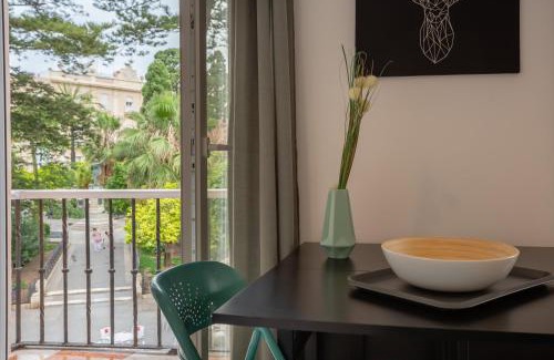 Old Town Apartment | Balcones de CANDELARIA by Cadiz4Rentals