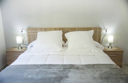 Quintans Ski Chalet | Balea Playa, chalet with barbecue 200m from the beach
