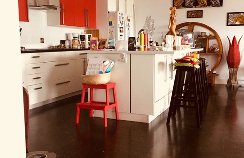 Malignant Cove Villa | Balinese Style Villa with heated salt water pool and spectacular ocean vista