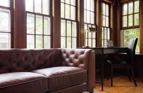 Bloomington House | ✨Ballantine Beauty✨1 Block to IU Campus - Perfect for IU Families & Alumni