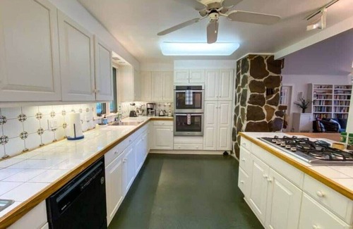 Arkville Ski Chalet | Balsam Mtn Lodge: Pool + Pond. 5 Mins to Belleayre