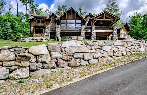 Sunday River Area House | Balsam North-Architecturally designed, luxury home offering Concierge service