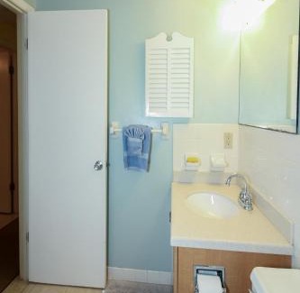 Holmes Beach Apartment | Bamboo Apartments