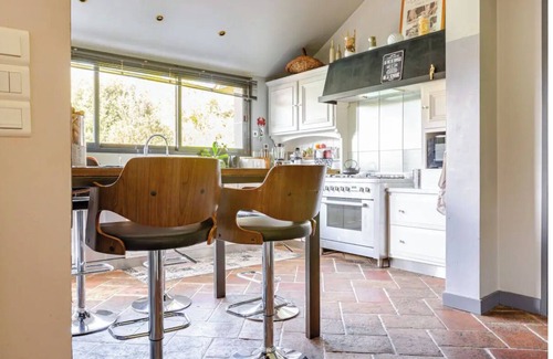 Larmor-Baden Villa | Bamboo Villa with pool 50 m from the sea