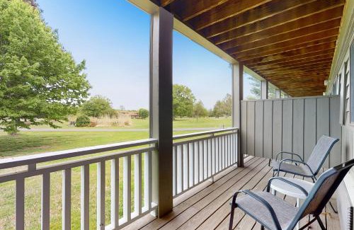 Baneberry Hotel | Baneberry Inn 4