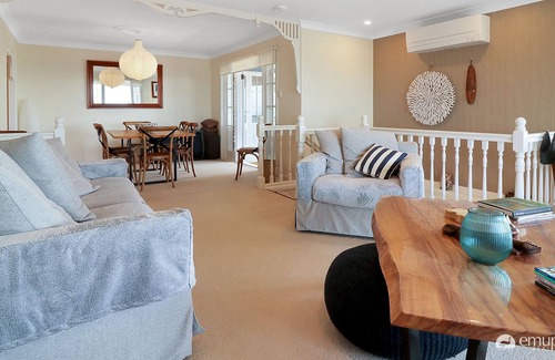 Meikleville Hill House | Banika House, Your Seaside Sanctuary!