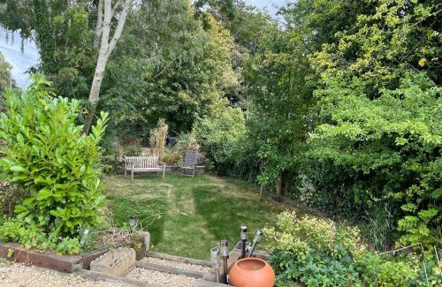 Great Wolford Apartment | Bank Cottage Studio - luxury Cotswolds haven for two