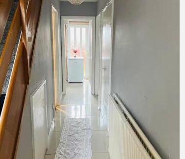 Longcroft House | Bank West