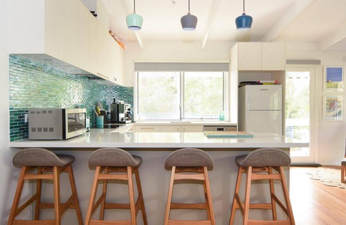 Shoreham House | Banksia on Blake - Quiet location, short walk to beach & fenced yard