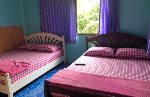 Koh Lan House | Bann Pa Su (บ้านป้าสุ)