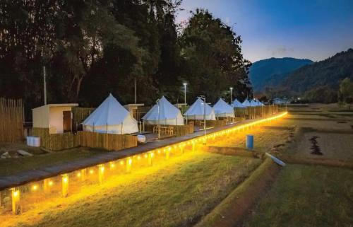Fang Resort | Banna Cafe & Glamping บ้านนา คาเฟ่ แอนด์ แกรมปิ้ง