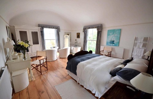 Bantham House | Bantham House, Bantham, South Devon - a few steps from golden sandy beaches
