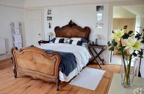 Bantham House | Bantham House, Bantham, South Devon - a few steps from golden sandy beaches