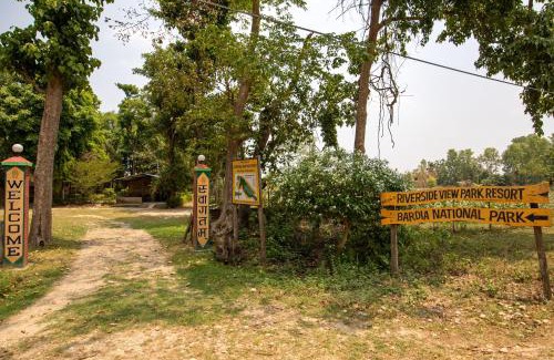 Bardia Hotel | Bardia Riverside View Park Resort - FR and EN speaking