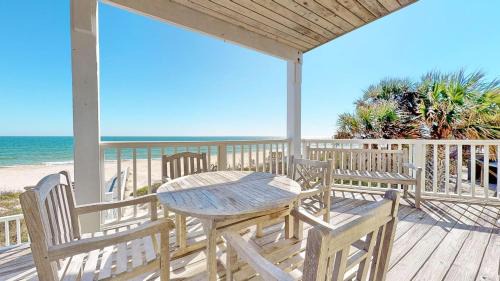 St. George Island House | Barefoot Bungalow