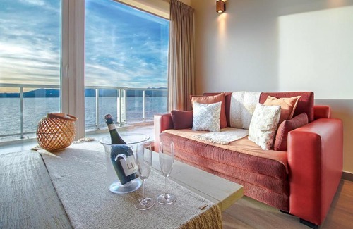 San Carlos de Bariloche Apartment | Bariloche costa del lago Ollagua, vista al lago panoramica, piscina, cochera