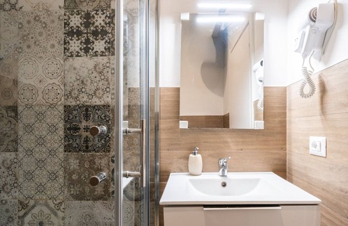 Bari City Centre House | BARIROOMS Melo Suites