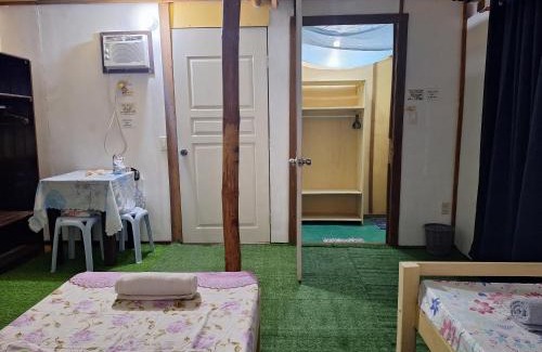 Dumaguete Cabin | Barkada Aircon Room