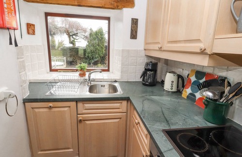 Penrith Cottage | BARN END, pet friendly, character holiday cottage in Shap