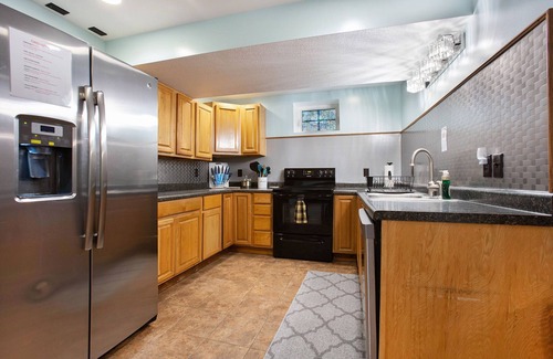 Byron Center House | Barn Swallow – Spacious, Private First Floor in a Historic Dairy Barn