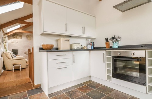 Penzance Cottage | BARNEYS BARN, family friendly, with a garden in Penzance
