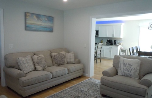 Cummaquid House | Barnstable Bliss in Cummaquid Heights!